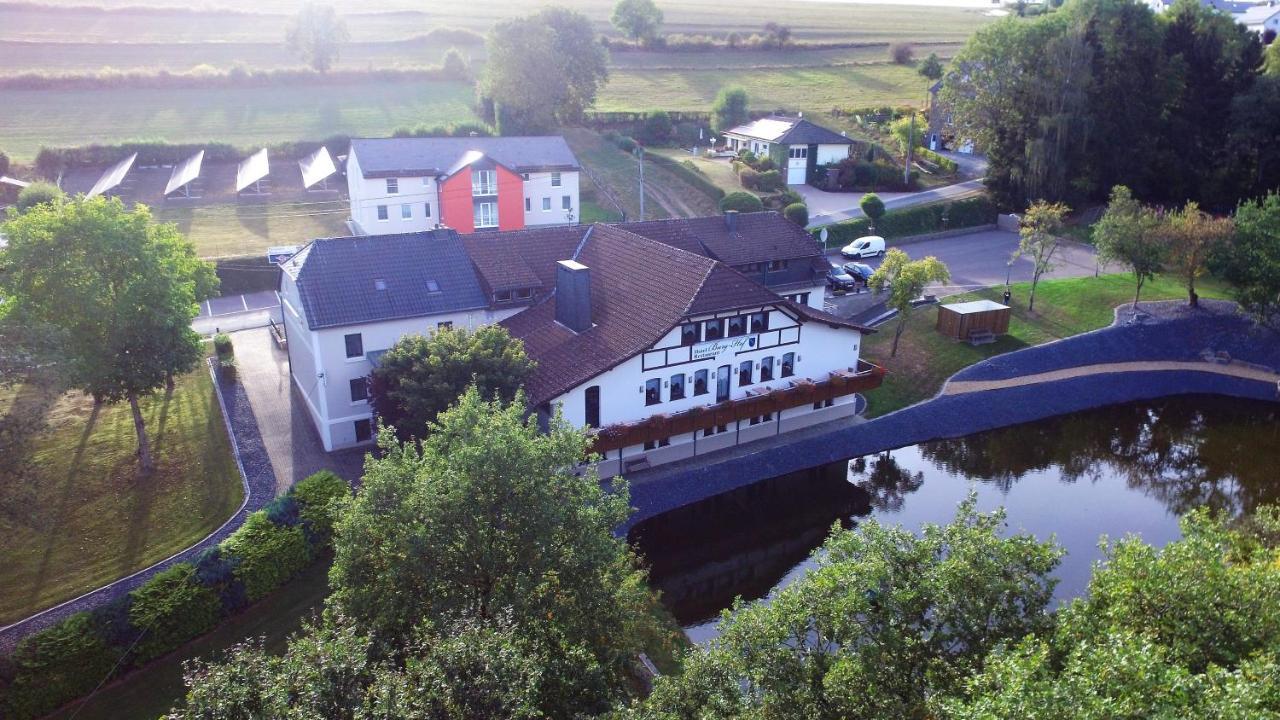 Hotel Burg Hof Exterior foto