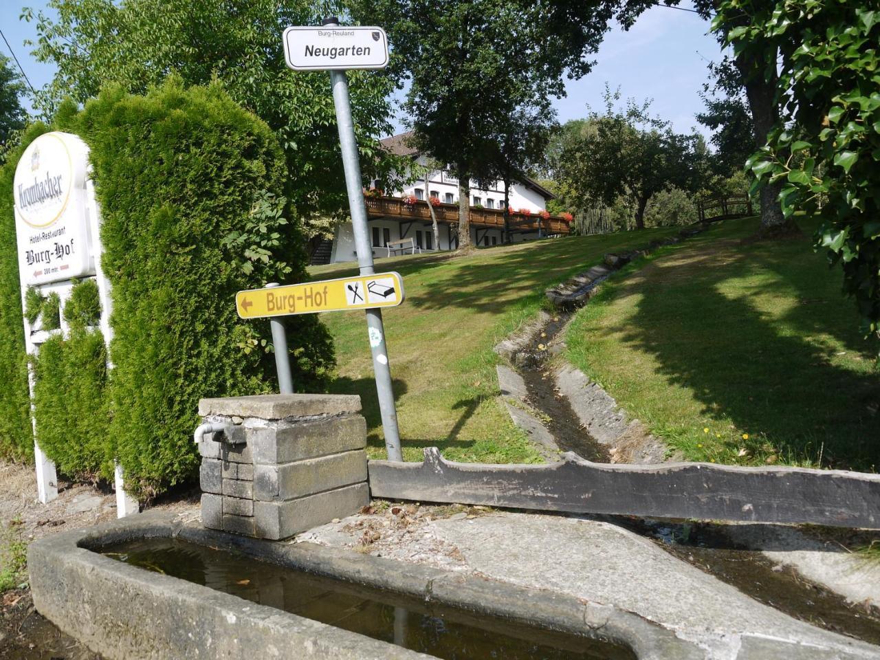 Hotel Burg Hof Exterior foto